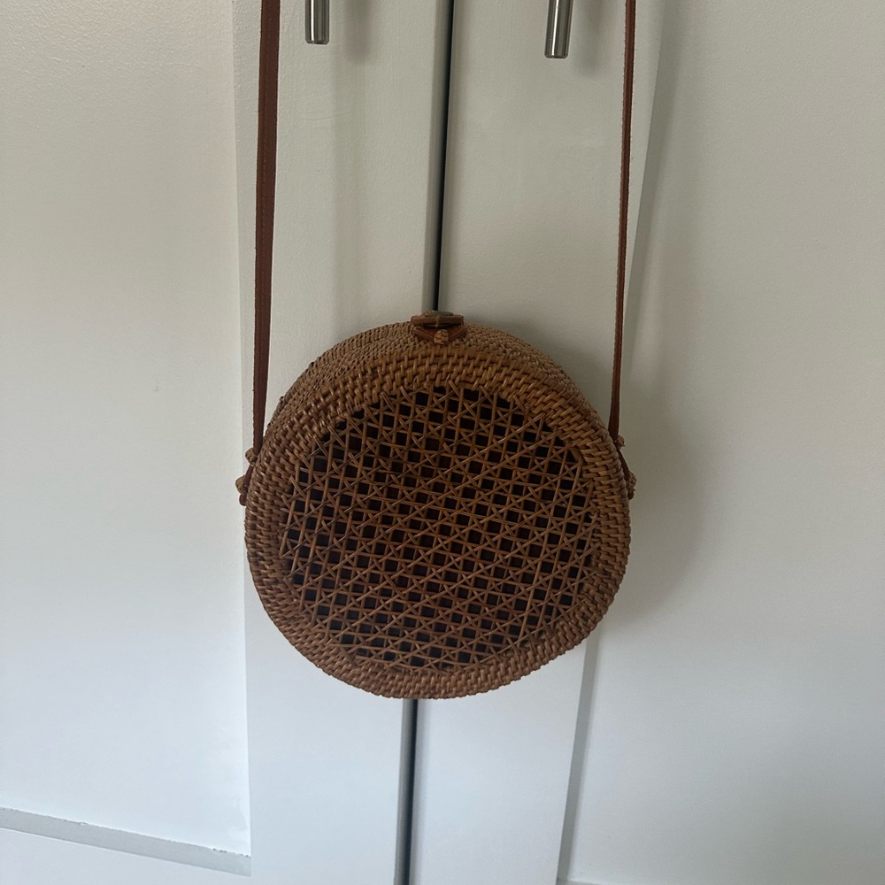Raffia cross body purse